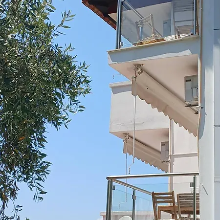 Acro Apartment